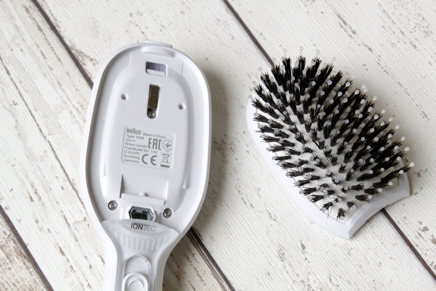 Dreaming-in-Berlin-Beauty-Braun-Satin-Hair-7-Review-4