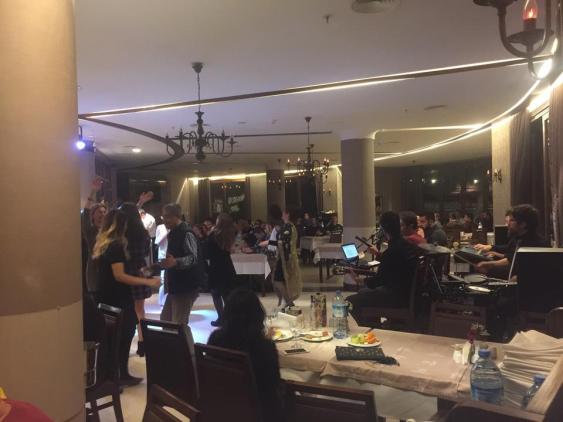 60007670_qno1Zd376P3sBFLZ5hil8JT75x3W6vy-Fmlnm7WVQwU