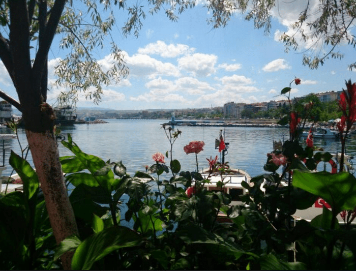 Liman-Çay-Bahçesi