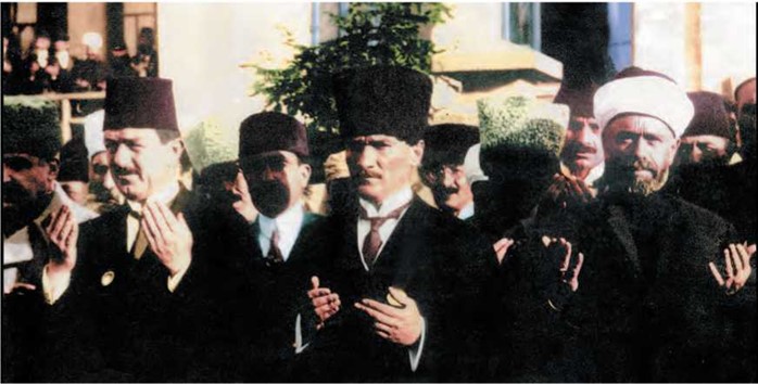 en-güzel-mustafa-kemal-atatürk-fotoğrafı_985534