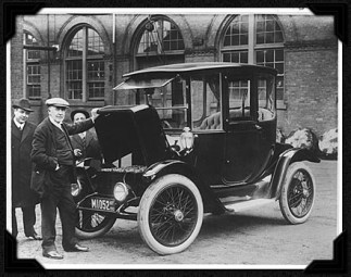 edisonelectriccar1913